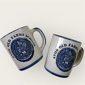 Vintage Louisville stoneware mug Avon Old Farms School blue made in Kentucky